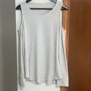 gray cold shoulder long sleeve top